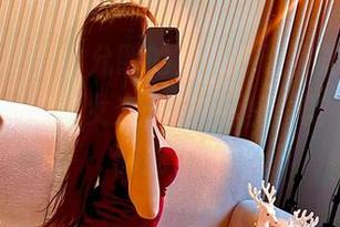 微密圈 – 看黎允熙的写照，让我思考，本后我理想的“女友”到底是啥样？又开始偏题了！