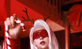 图集：黑白御猫里的靡烟旗袍，似乎在低语，却又耐人寻味…